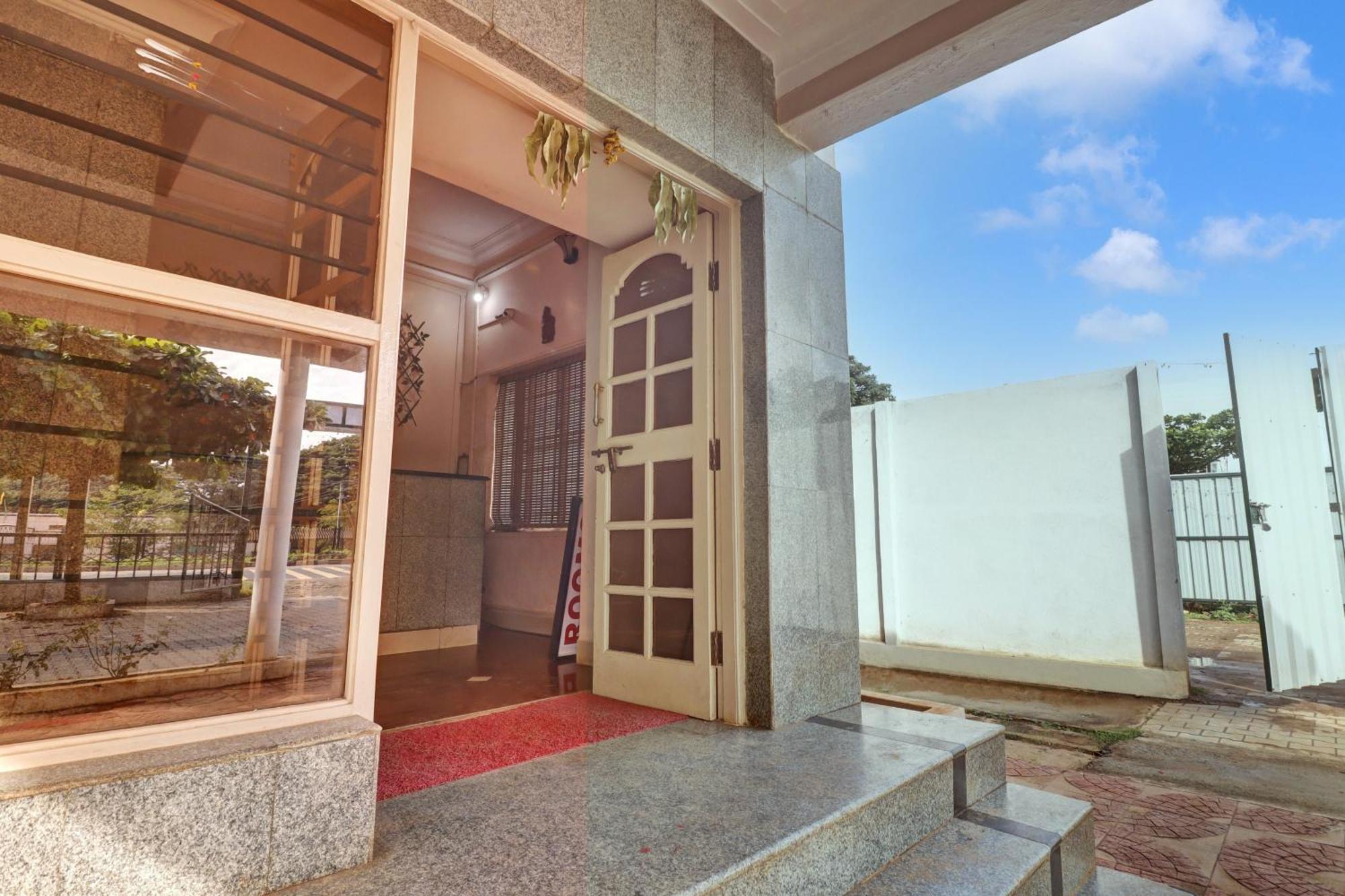 Spot On Ganga Yatri Nivas Otel Gundlupet Dış mekan fotoğraf