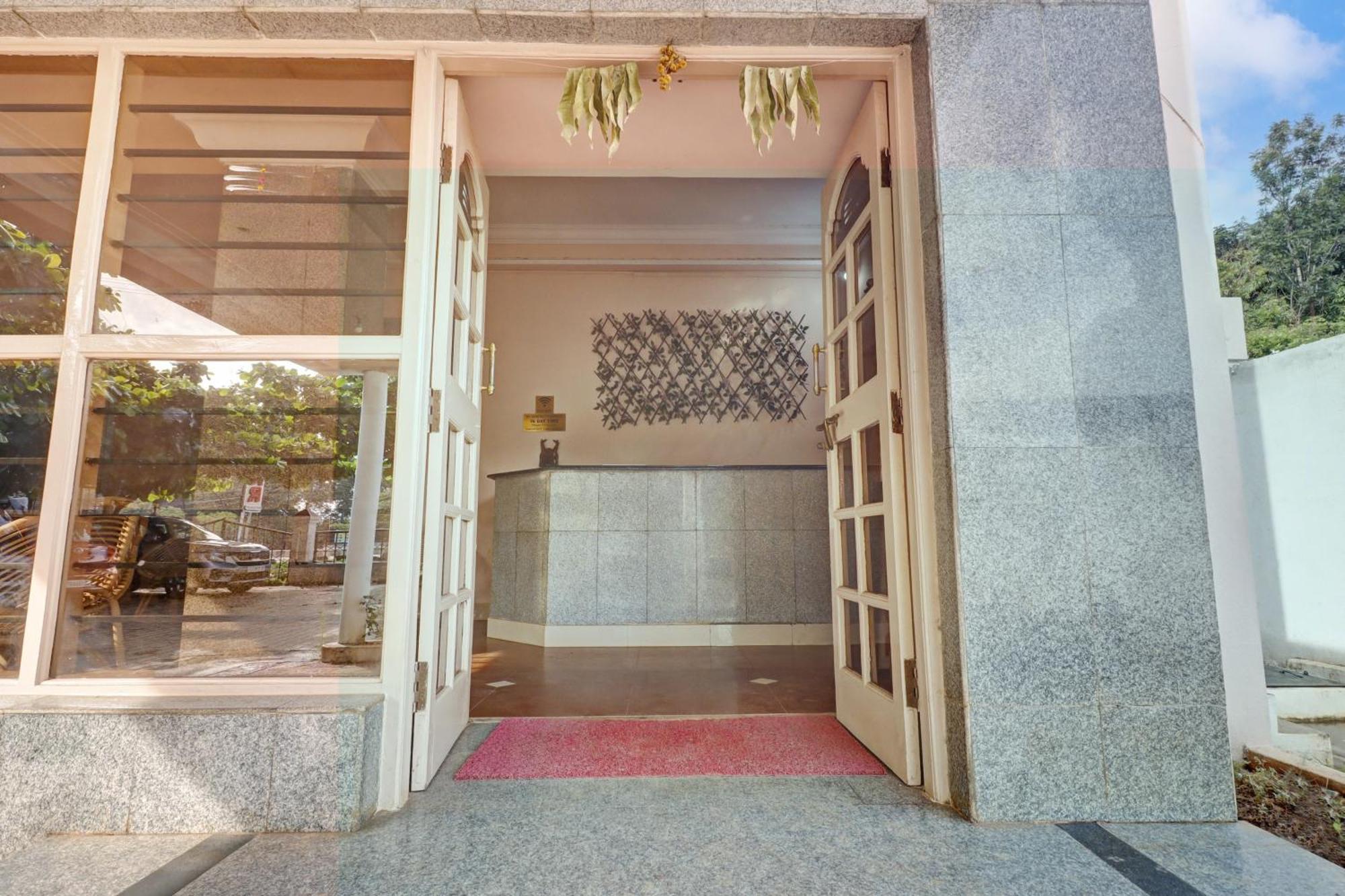 Spot On Ganga Yatri Nivas Otel Gundlupet Dış mekan fotoğraf